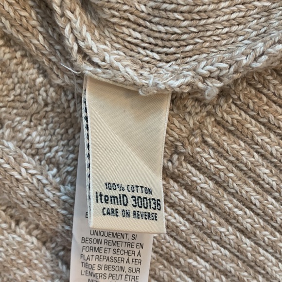 L.L.Bean 100% cotton cabled Sweater - Picture 6 of 6